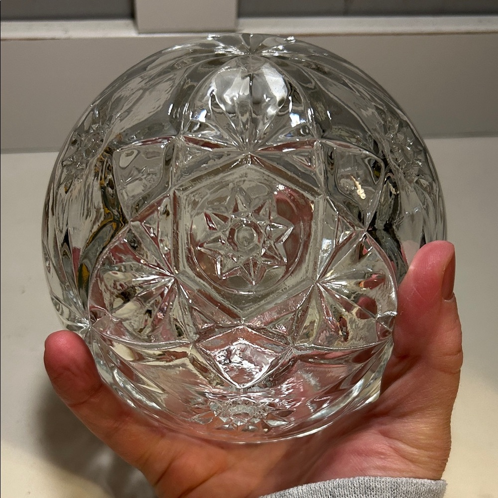 Vgt Anchor Hocking “Star of David” covered Candy Dish - Picture 6 of 6